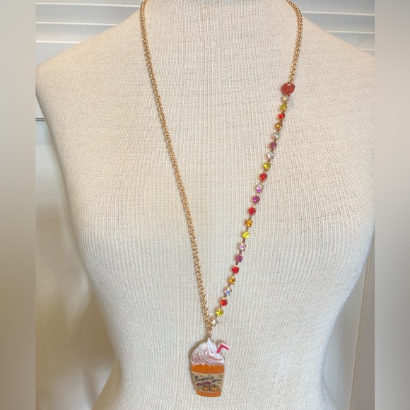 NWT Betsey Johnson pumpkin spice latte necklace - Picture 3 of 14